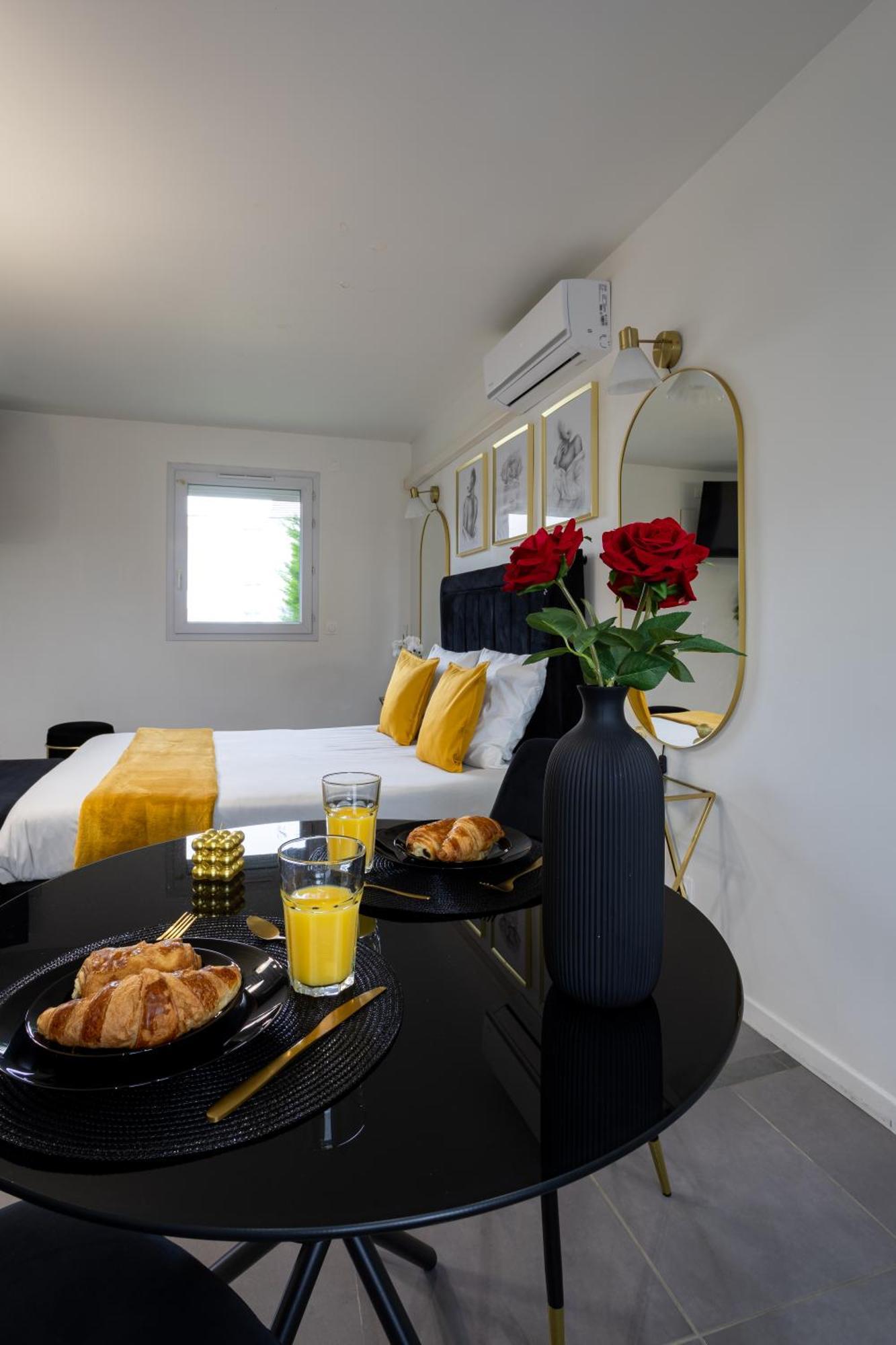 Apartment Evasion Romantique Avec Jacuzzi *